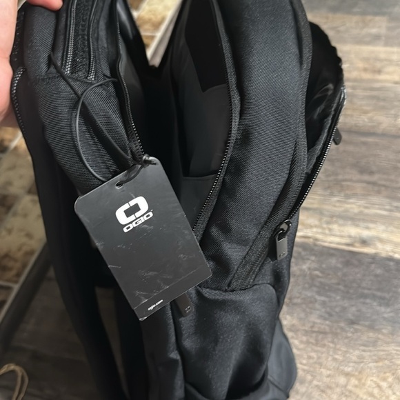 OGIO backpack - Picture 10 of 10